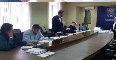 deepin screenshot select area 20251119031448