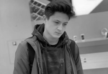 1d960d801398e6a0d8e5307f6a5bcba12a16d6dd3b1d739911d5616f7a4eafa2 1